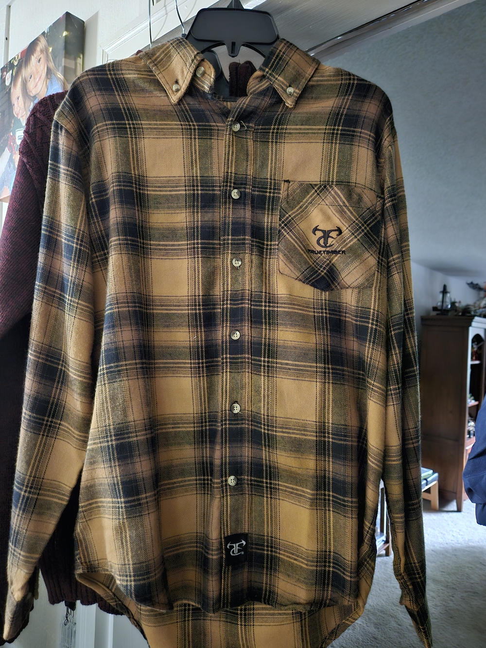 True Timber Small Men's Caramel Plaid Button-Down Shirt with Chest Pocket